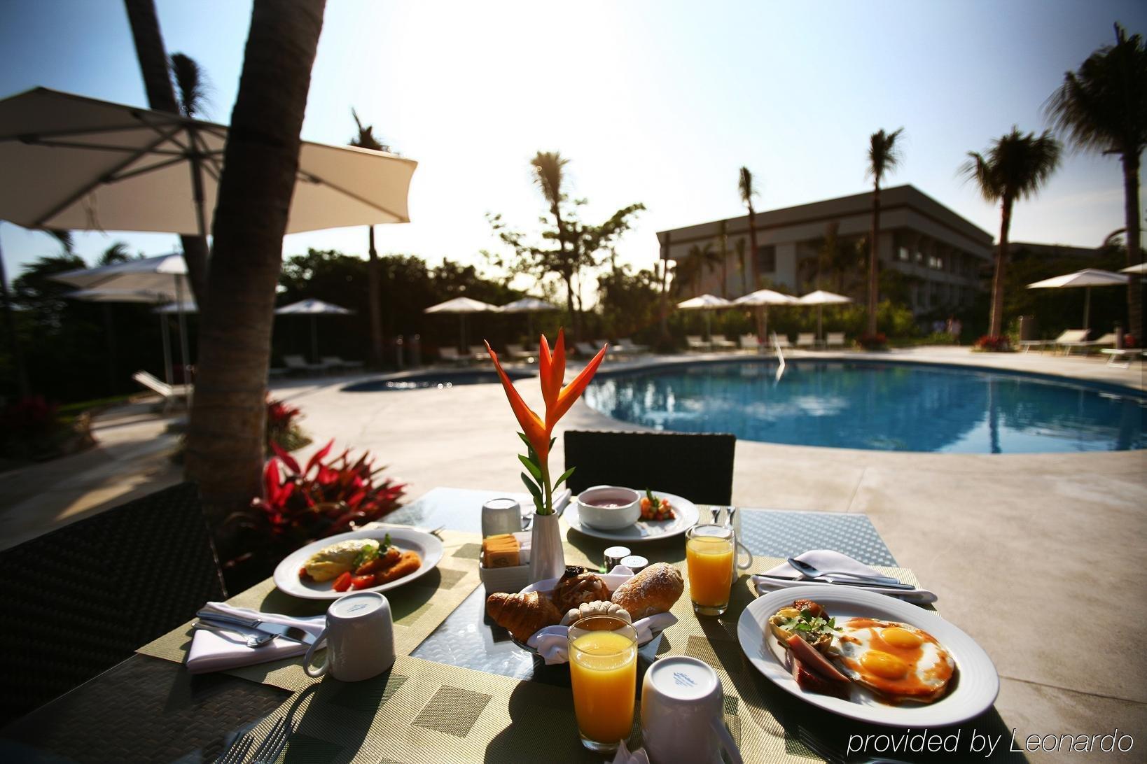 Ocean Breeze Boutique Riviera Maya Puerto Morelos Restaurant foto